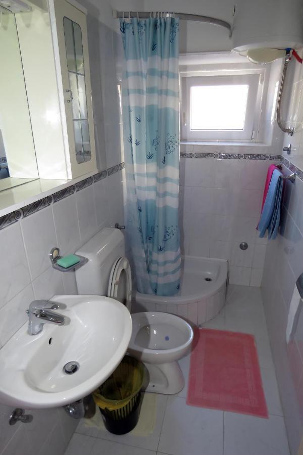 Apartments By The Sea Drasnice, Makarska - 5265 Bagian luar foto